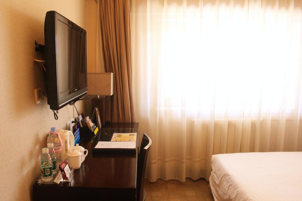 Days Inn Forbidden City Pekin Zewnętrze zdjęcie
