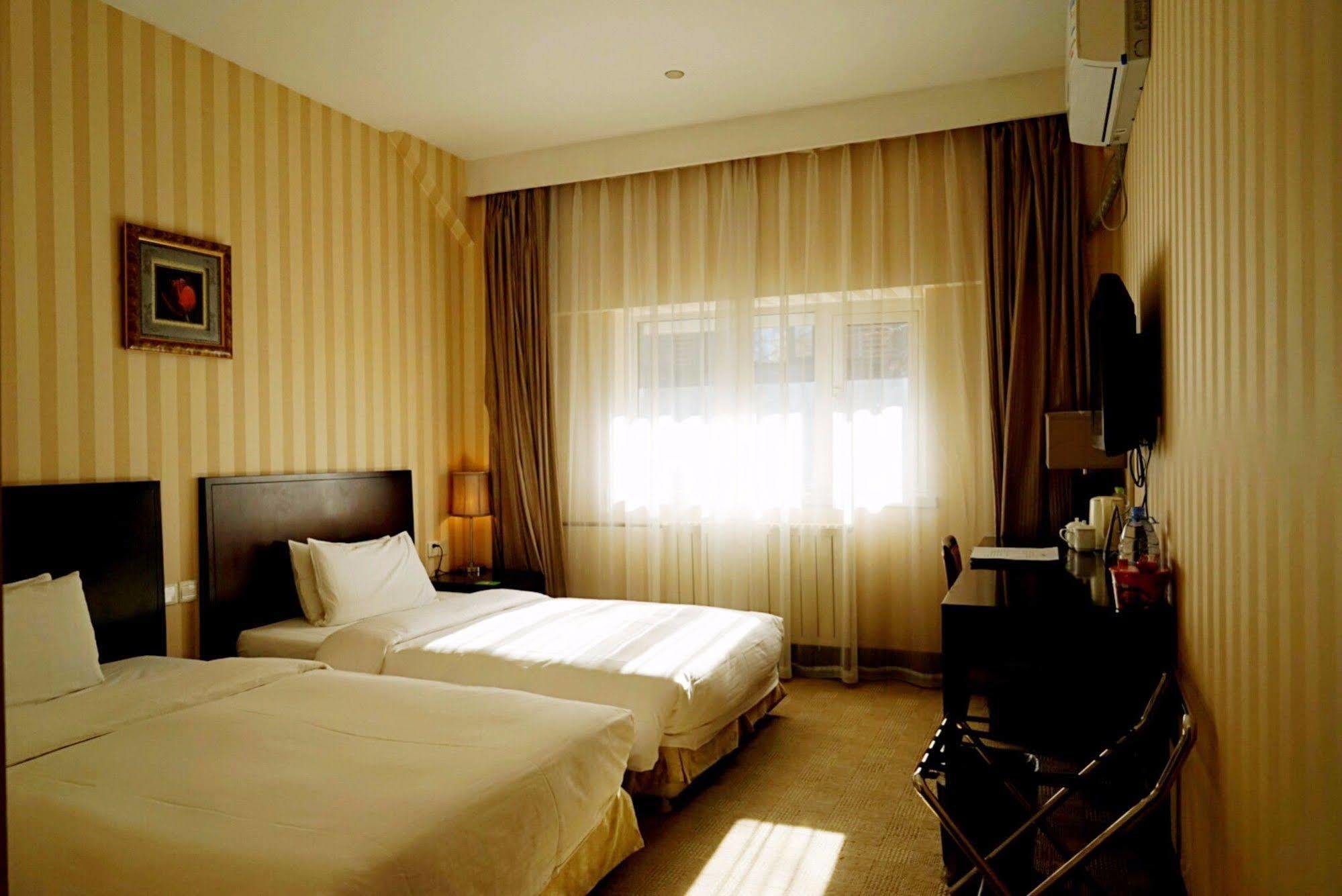 Days Inn Forbidden City Pekin Zewnętrze zdjęcie